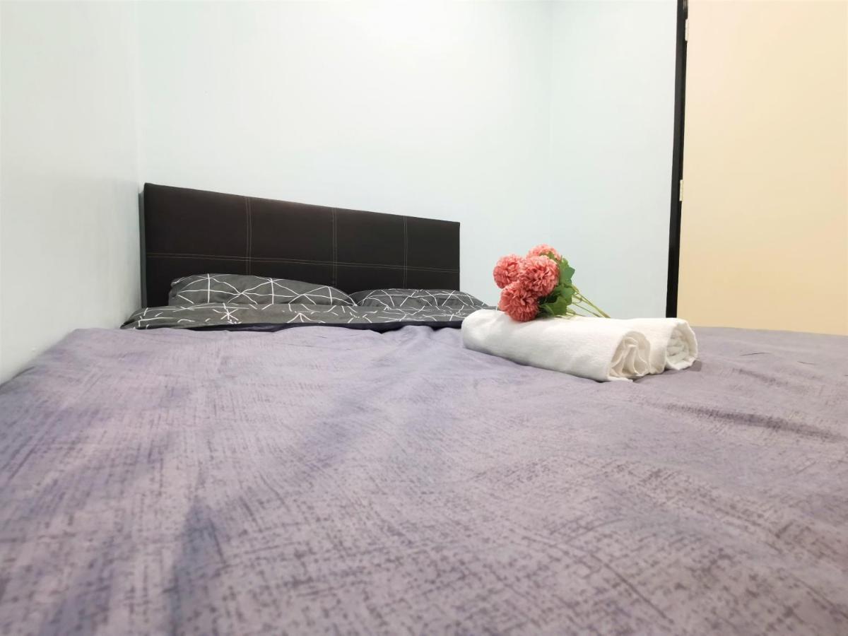 Bukit Indah 6pax Wifi Netflix 3 Bedroom Apartment Johor Bahru