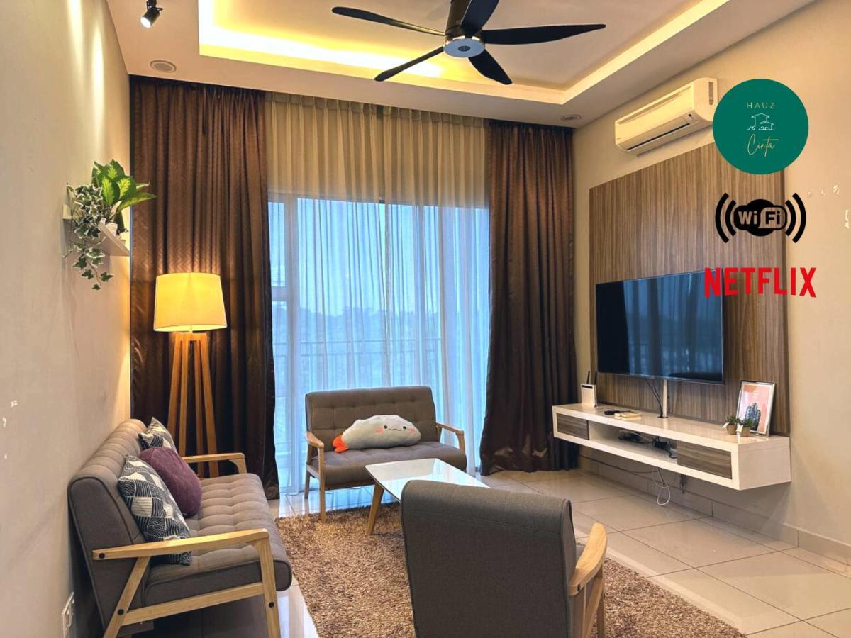 Bukit Indah 6pax Wifi Netflix 3 Bedroom *